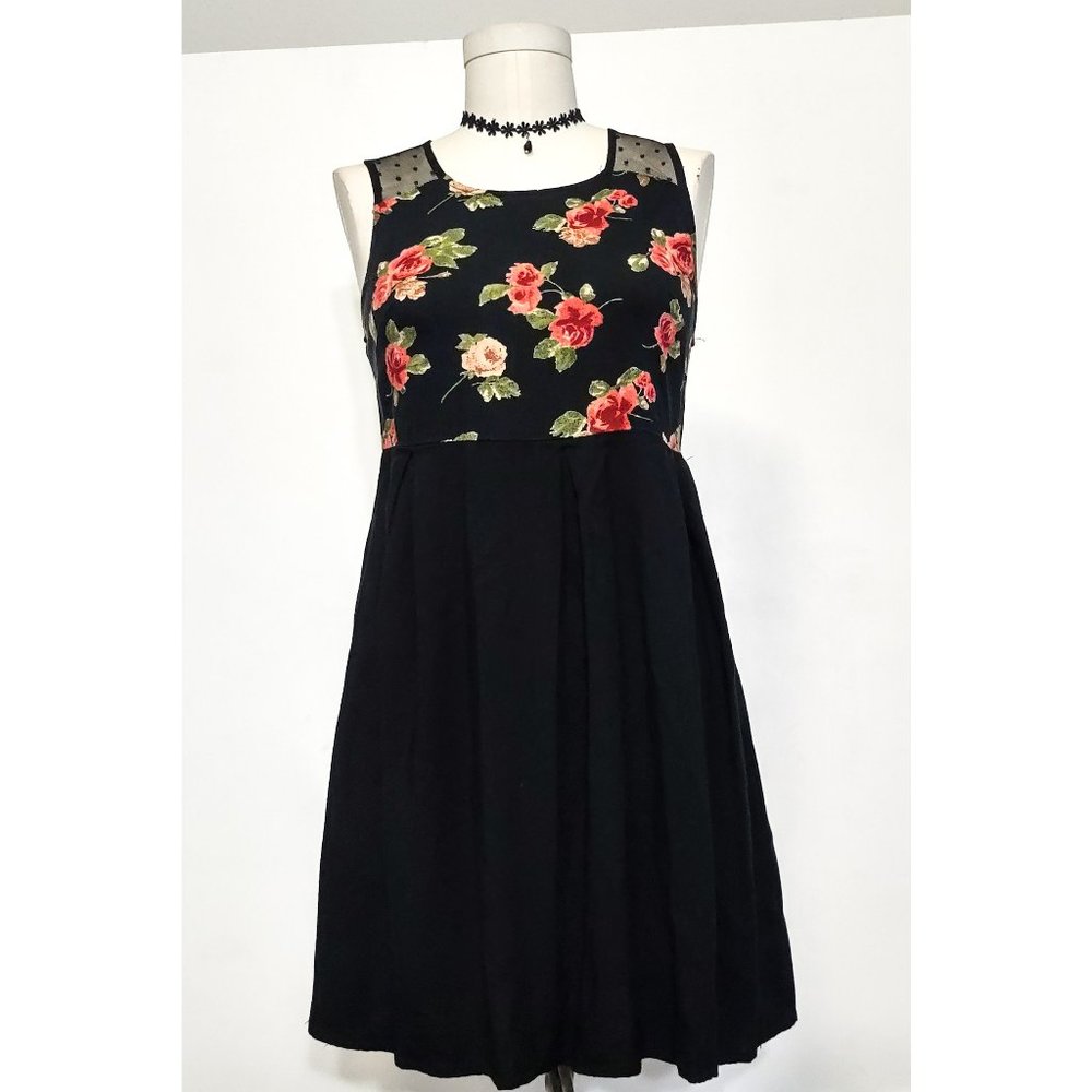 Xhilaration Baby Doll Floral & Mesh Dress